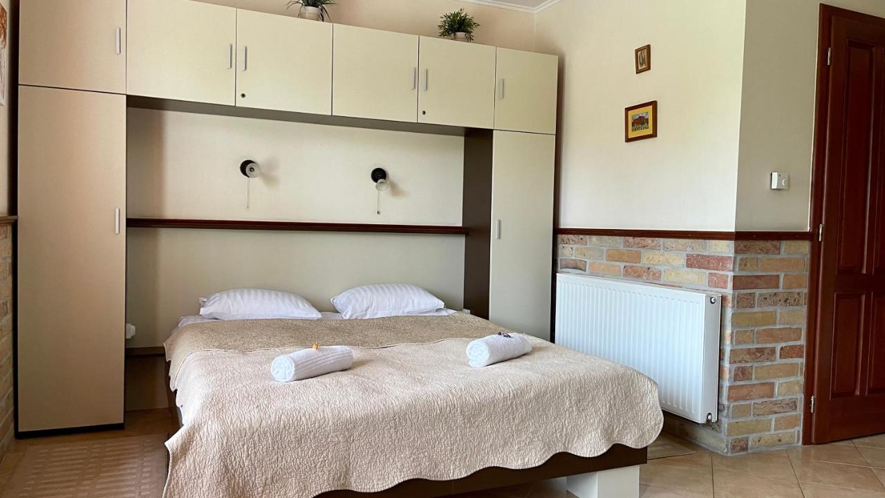 Gyula Var Panorama Apartman Экстерьер фото