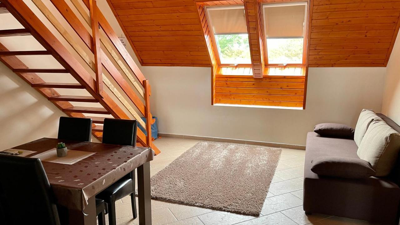 Gyula Var Panorama Apartman Экстерьер фото
